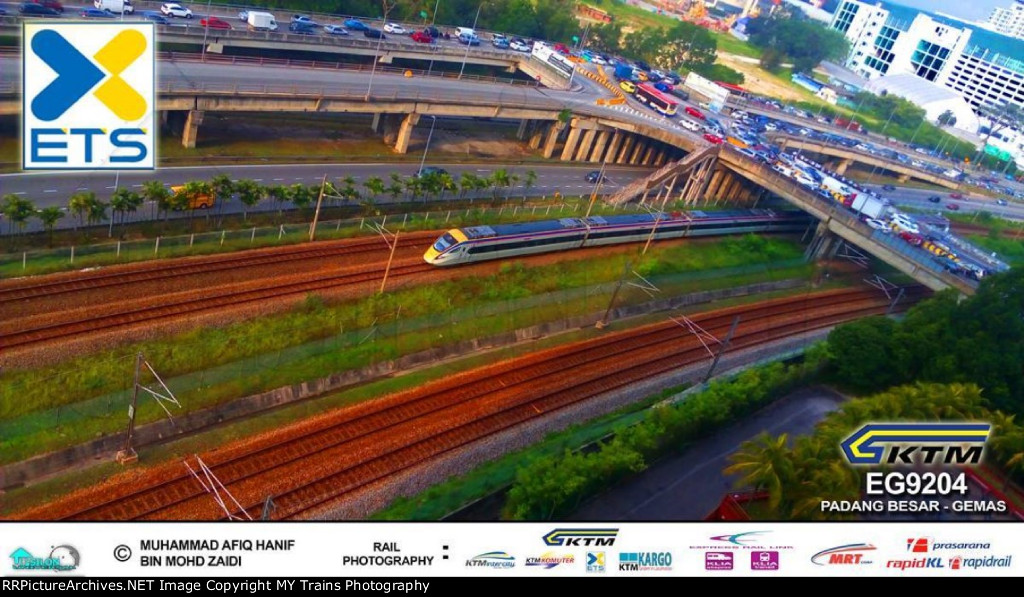 ETS GEMAS - PADANG BESAR passing Serdang June 2016
