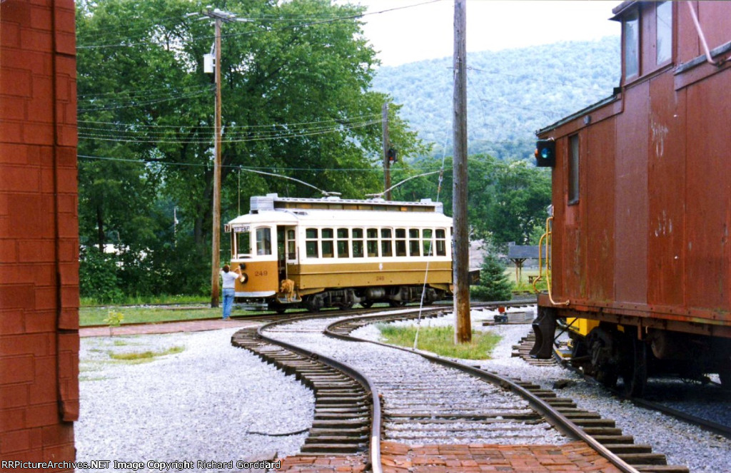 Taking down the trolley pole