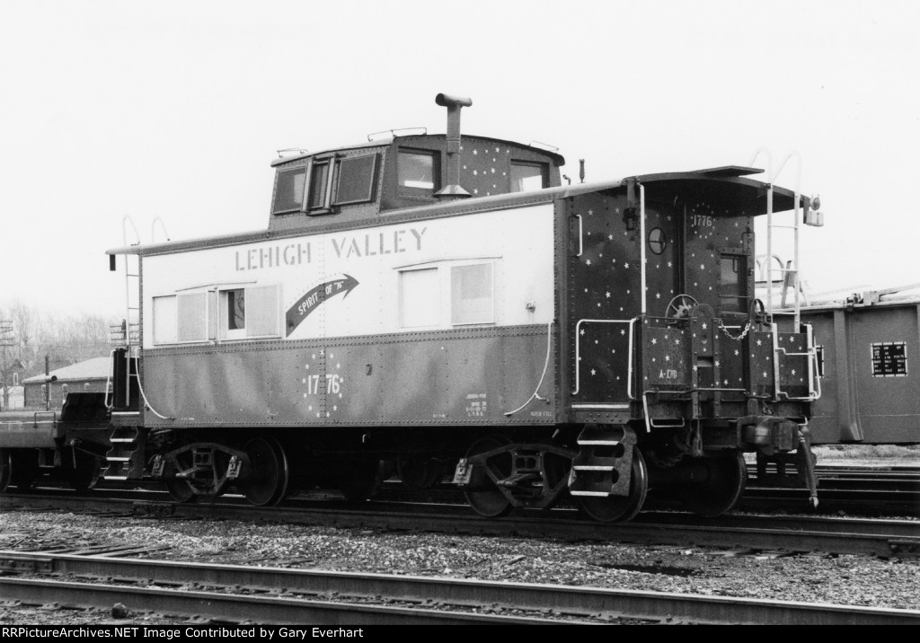 LV Bicentennial Caboose #1776 / Lehigh Valley