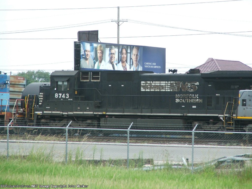 NS 8743