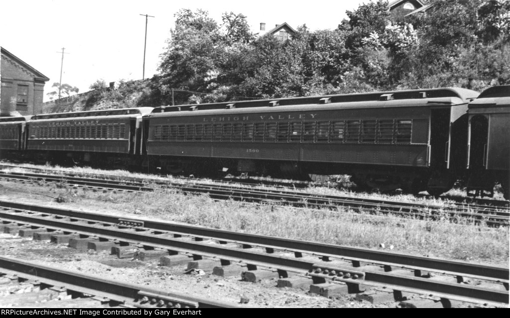 LV Coach 901 - Lehigh Valley