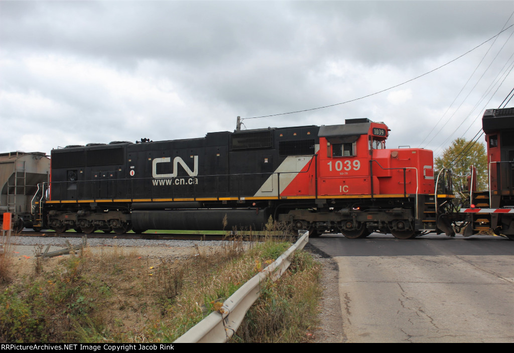 IC SD70 1039