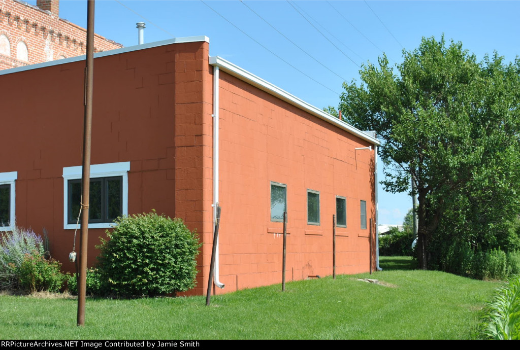 C&LE interurban power substation