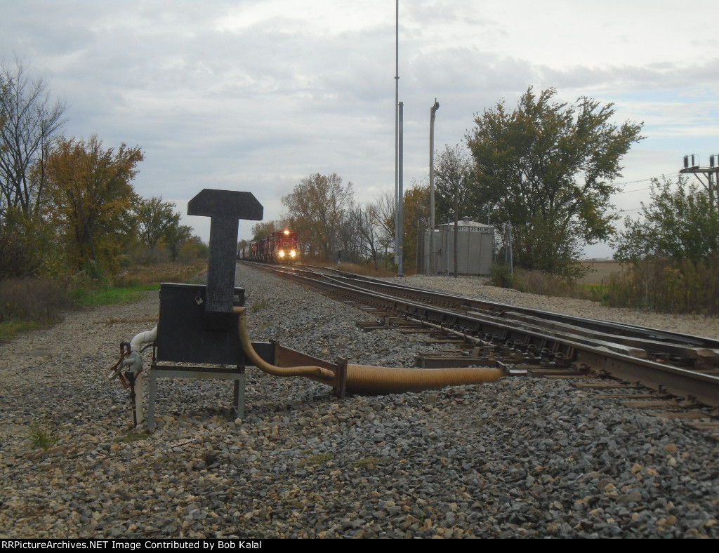  7 Engine Hook-up on Siding South of Clifton waiting for Amtrak to pass