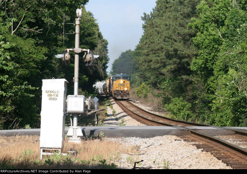 CSX AC44CW 350 and C40-8 7584 approach Rock Hill Road