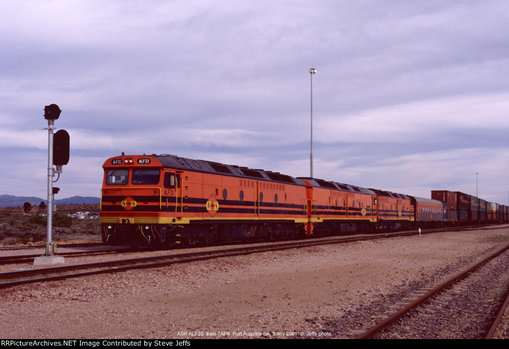 ASR ALF22 train 7AP4