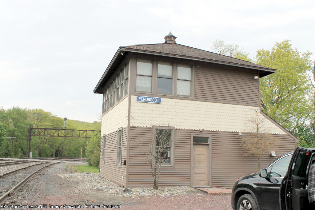 Penobscott tewet along the old CNJ main