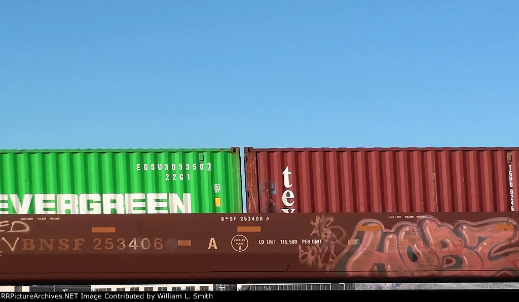 EB Intermodal Frt at Maule Ave NV -91