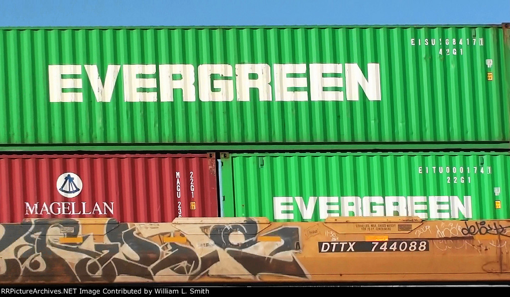 EB Intermodal Frt at Maule Ave NV -97