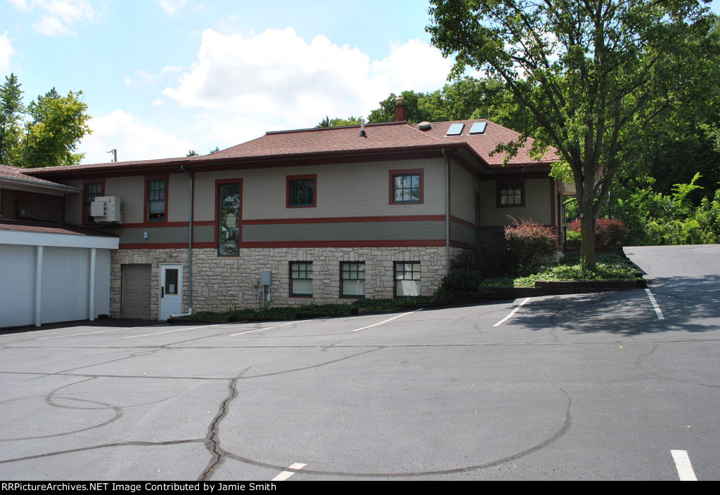 CCC&StL (Big 4) depot