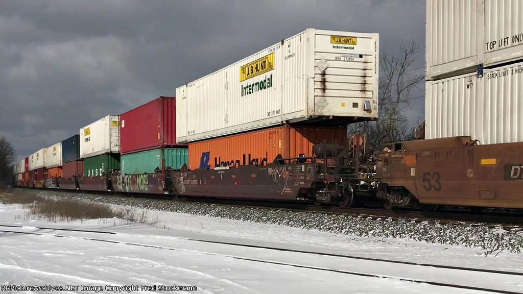 JBHU 273304 is new to rrpa.