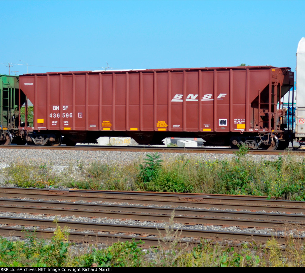 BNSF 436596