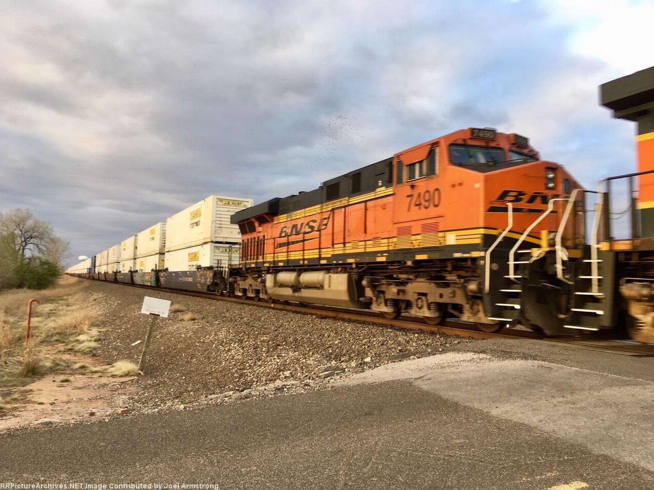 BNSF 7490