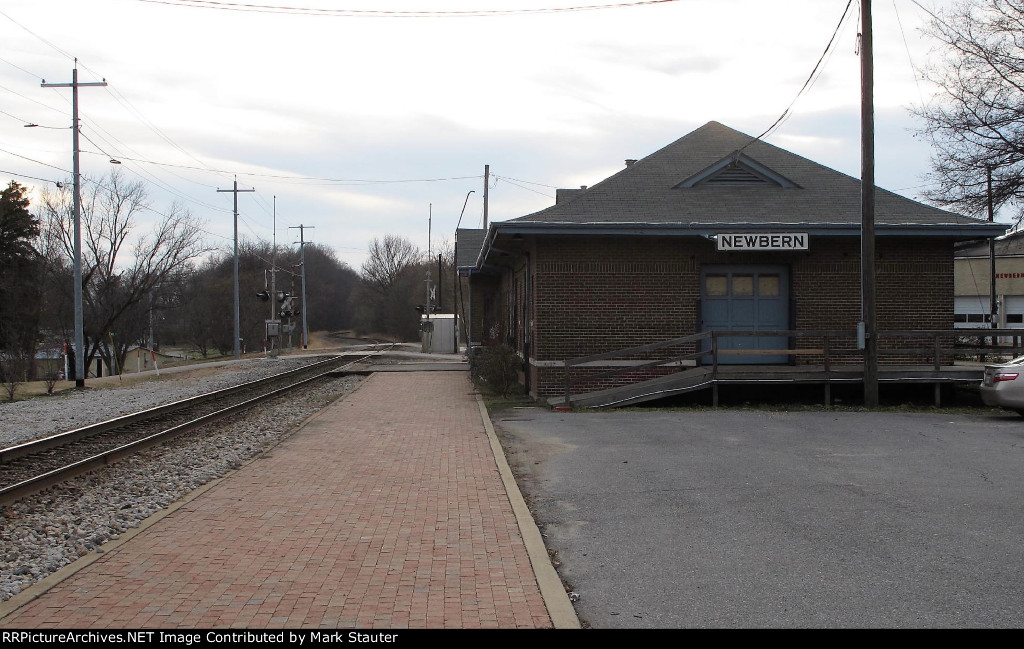 NEWBERN AMTRAK STATION