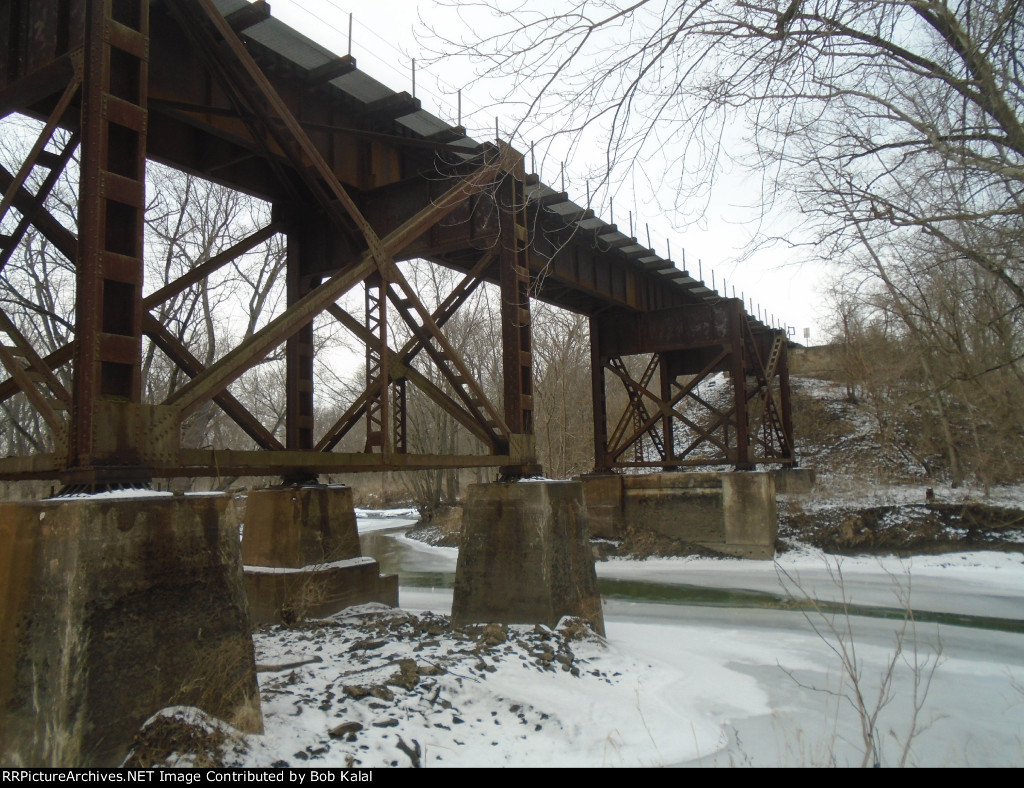closer look at UP bridge where crosses creek