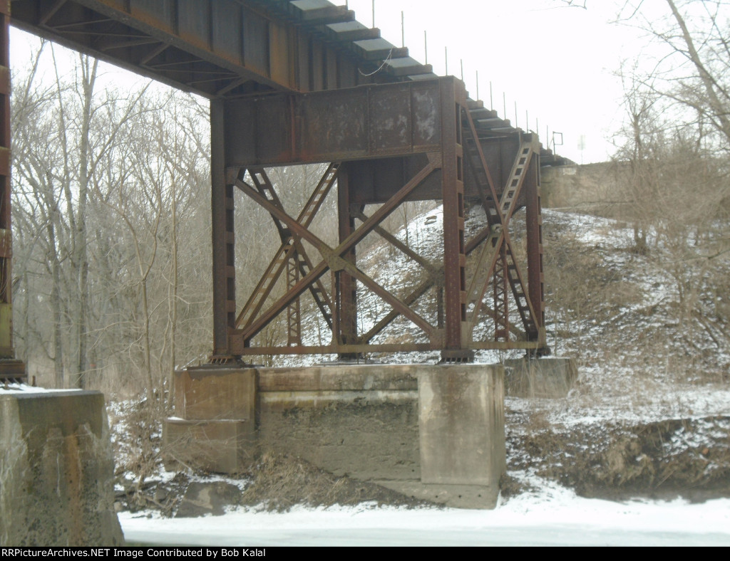closer look at UP bridge where crosses creek