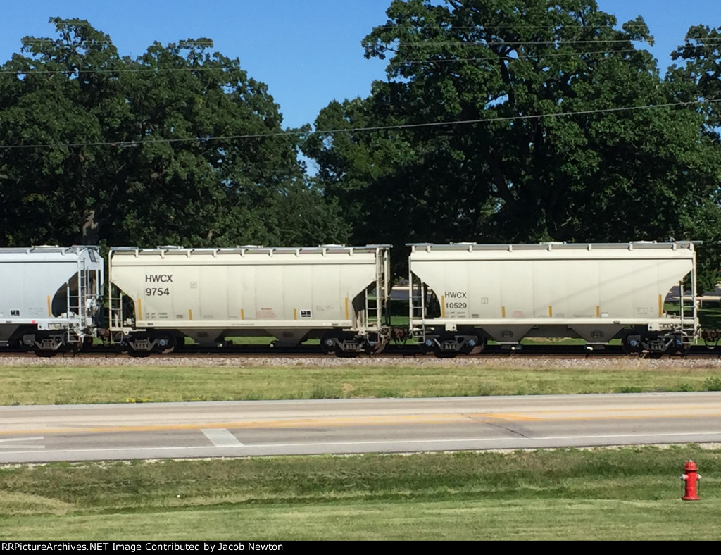 HWCX 9754, HWCX 10529