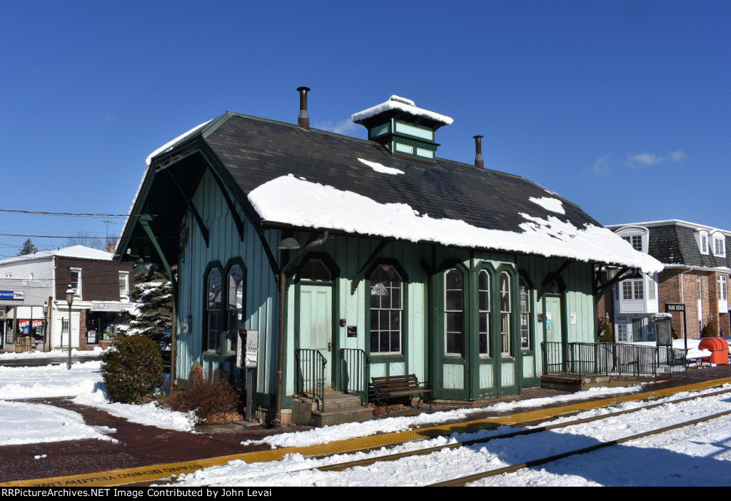 NJT Station Building