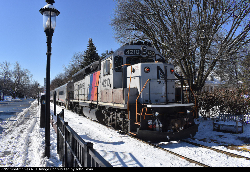 NJT GP40PH-2