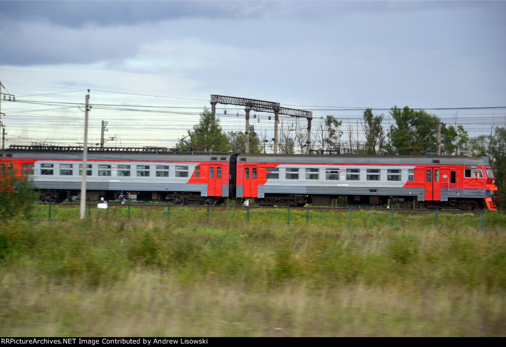 RZD Class ET2 EMU