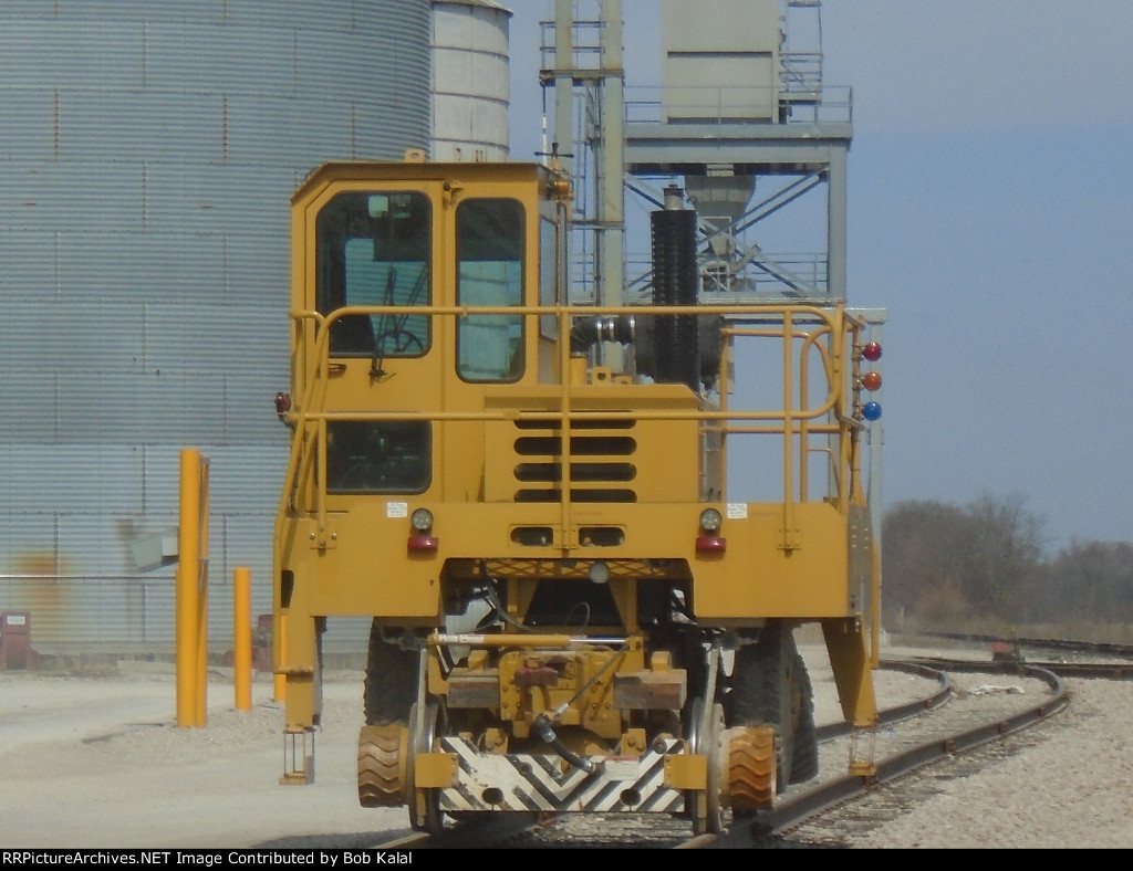 Hoarace Grain Elevator with Trackmobile