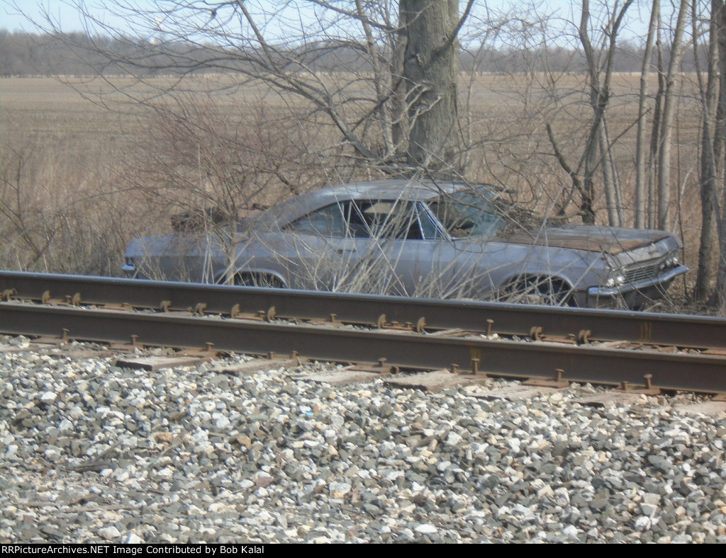 Hoarace Grain Elevator next door across tracks this beautiful airy house