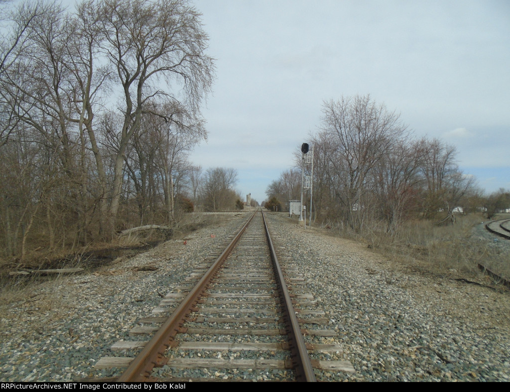 Chrisman Illinois Diamond looking north