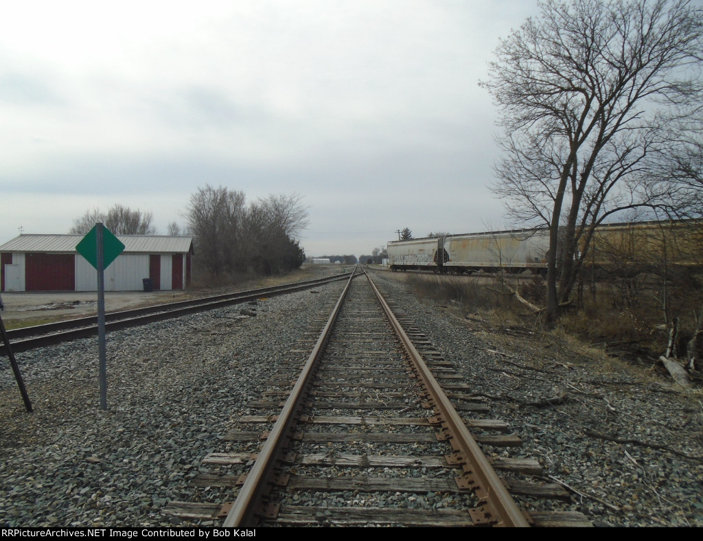Chrisman Illinois Diamond looking south