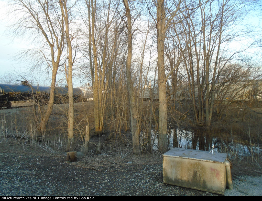  looking east at main line on left & transfer track on right