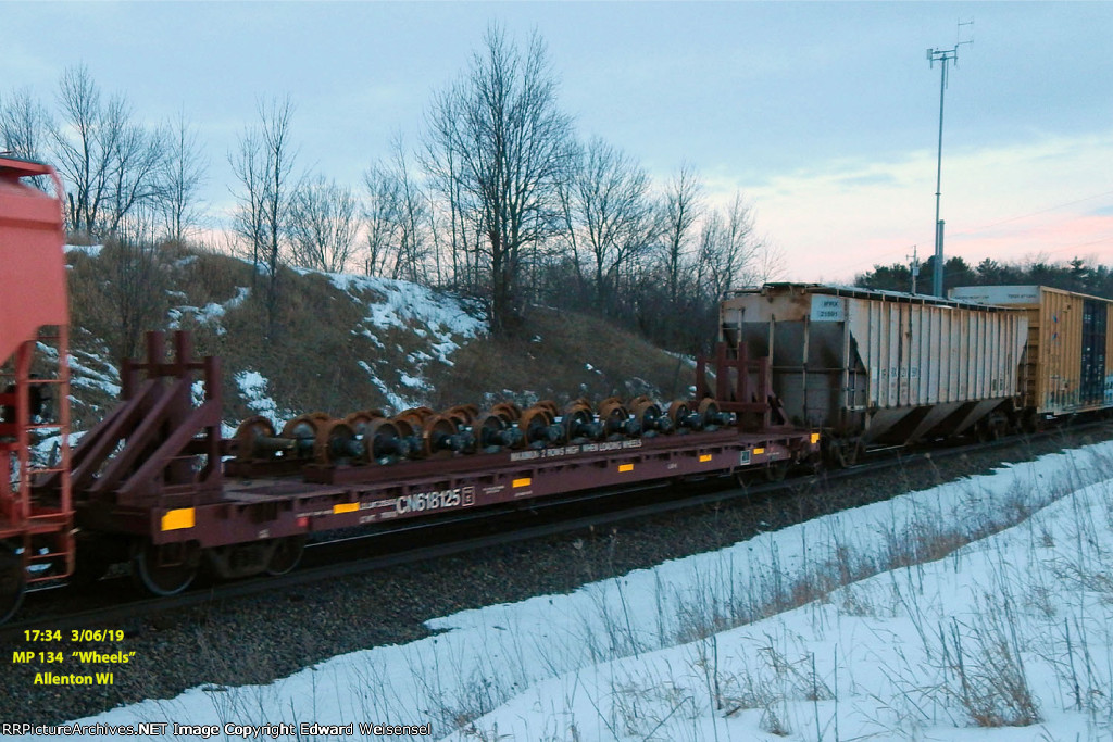 Ya picked a fine time to roll north, Loose Wheels