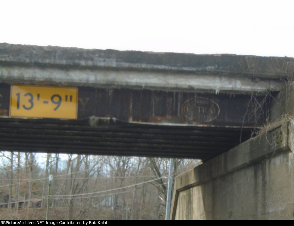  NYC Letters on North side of Bridge
