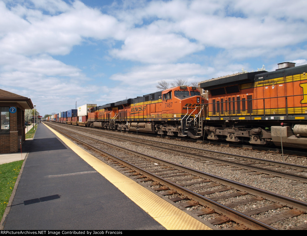 BNSF 7467