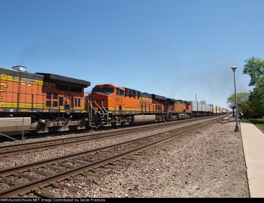 BNSF 6673