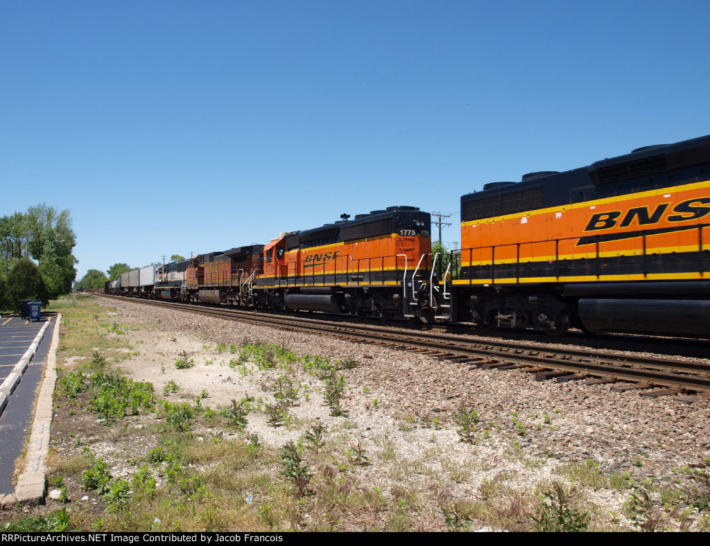 BNSF 1775