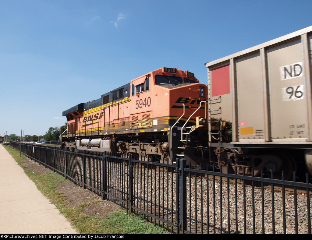 BNSF 5940