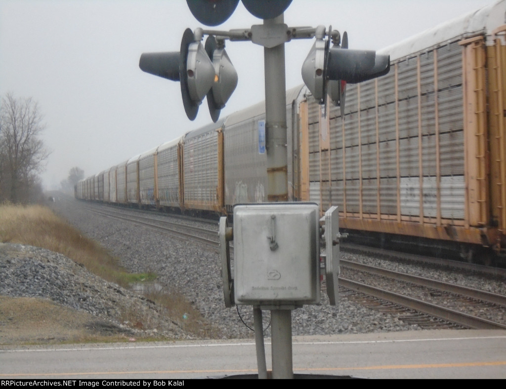 NS 9757 NS 8405 Eastbound thru Milmine