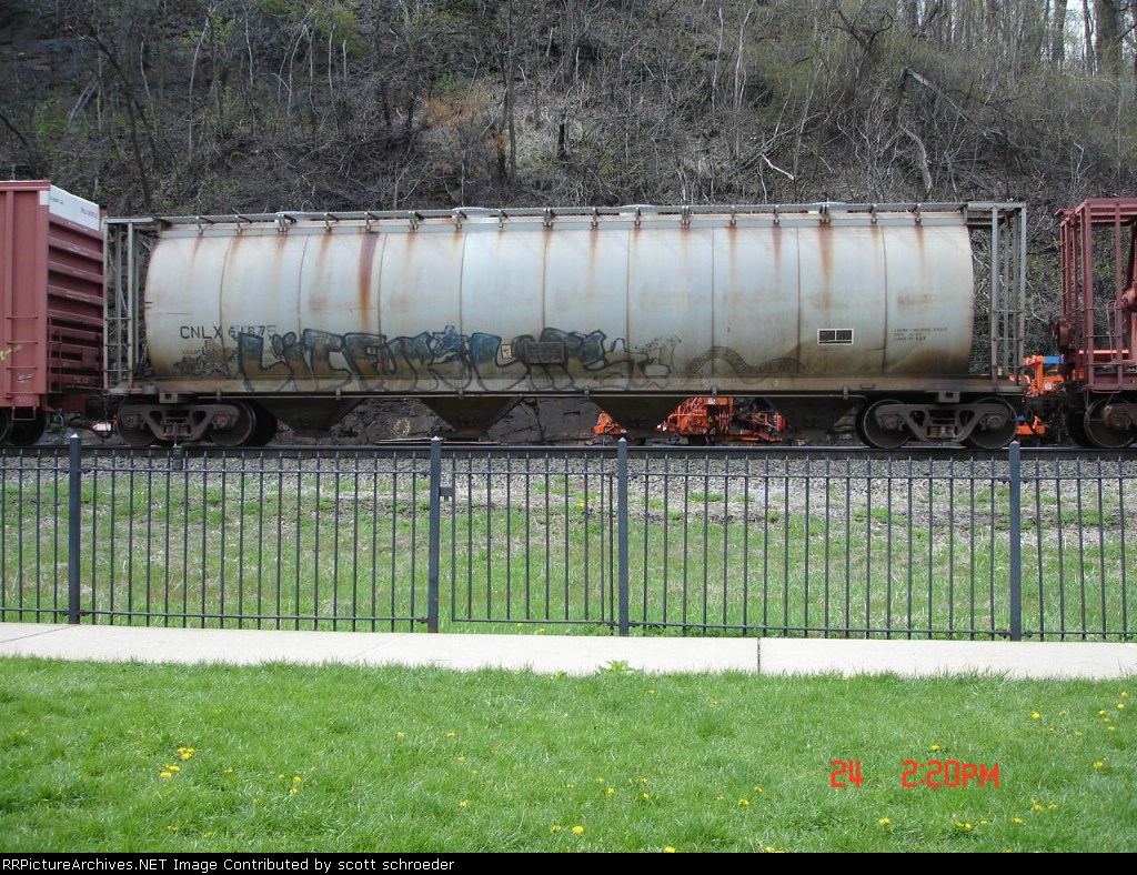 CNLX 6187 Cylindrical Covered Hopper EB