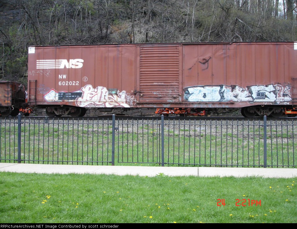 NW 602022 Boxcar EB