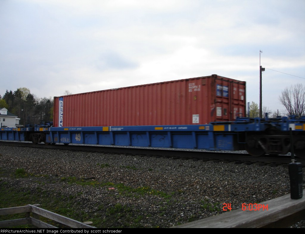 BRAN 4553D Double Stackcar w/GENSTAR Container EB