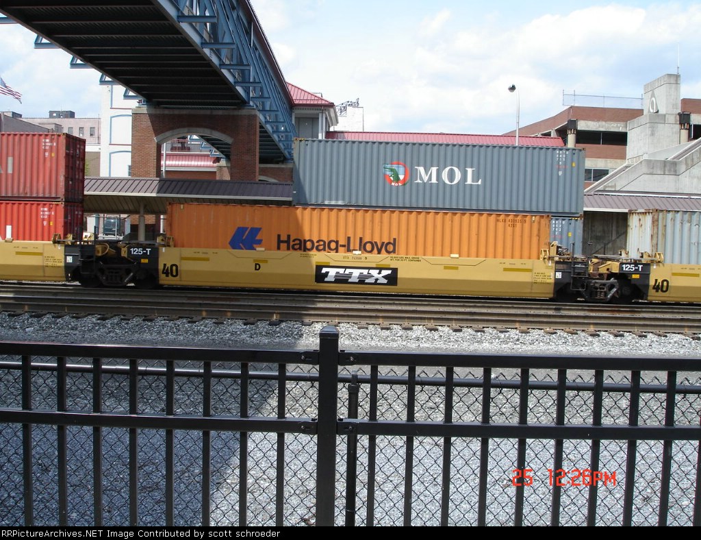 DTTX 743501D Double Stackcar EB