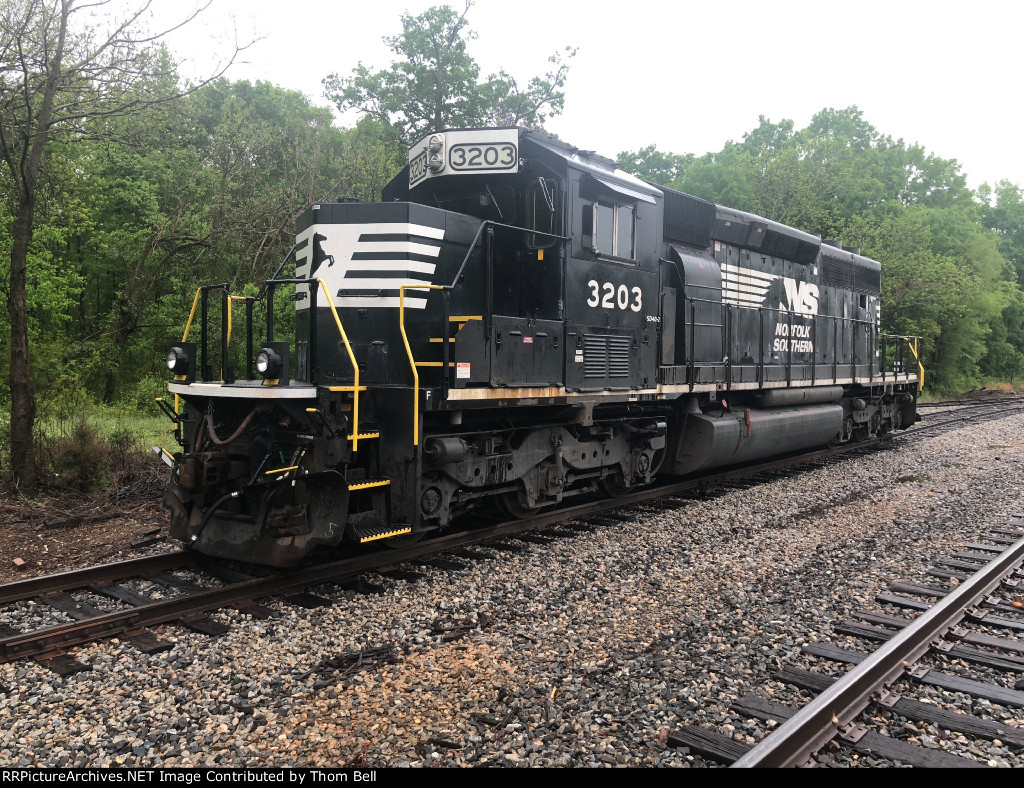 NS3203 at Rest