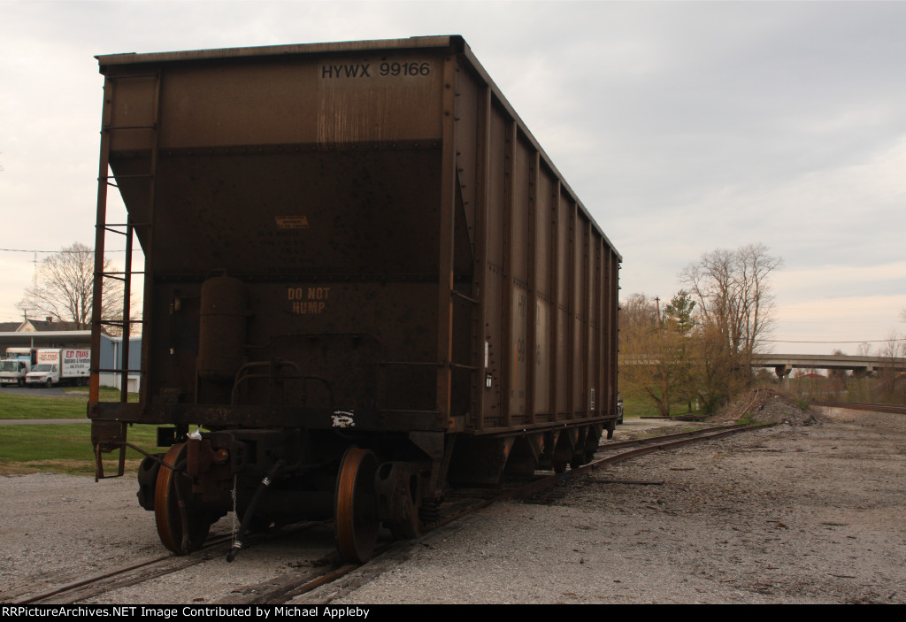 Lone hopper at Eubank, KY.
