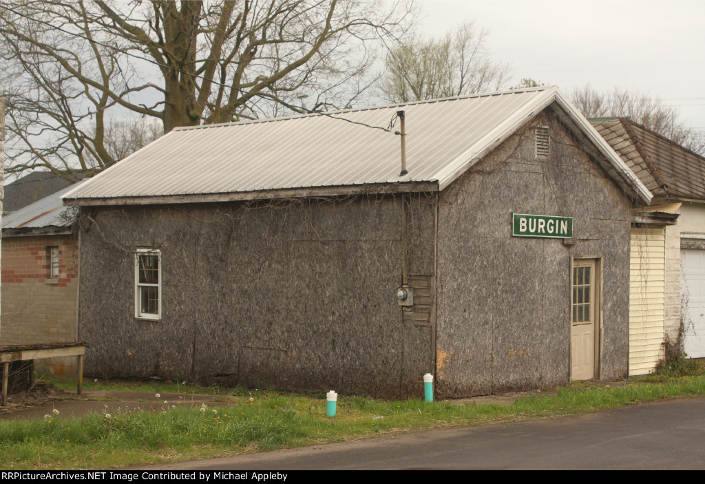 Railroad shack at Burgin.