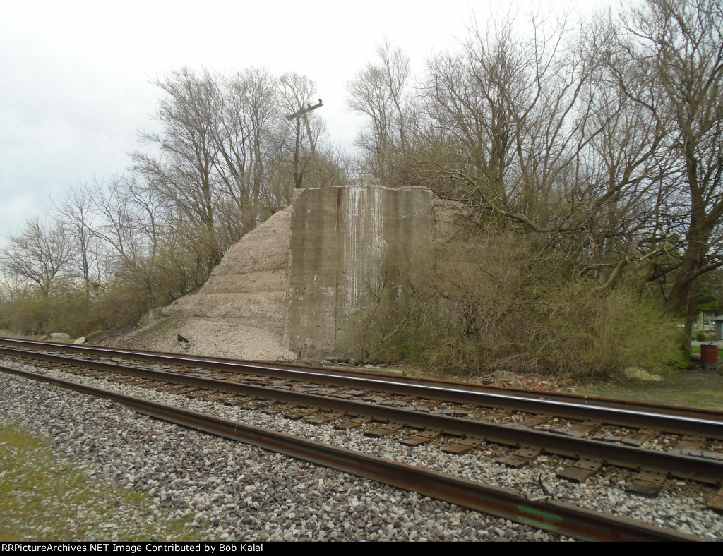 Bement IT Old Bridge Abutments