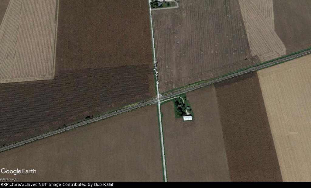 in between Ivesdale & Sadorus at County Road 400 E Aerial