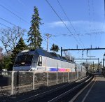 NJT Mtc-Btn Line Diesel Express at Walnut Street