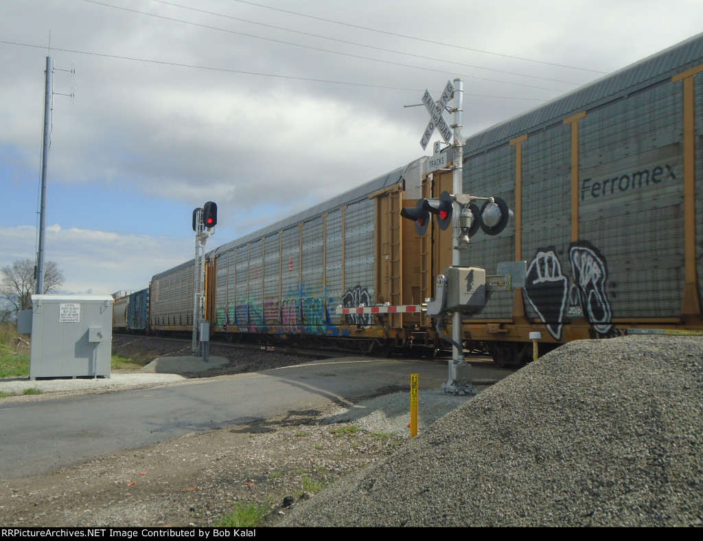 NS 8911 & NS 7144 Northbound