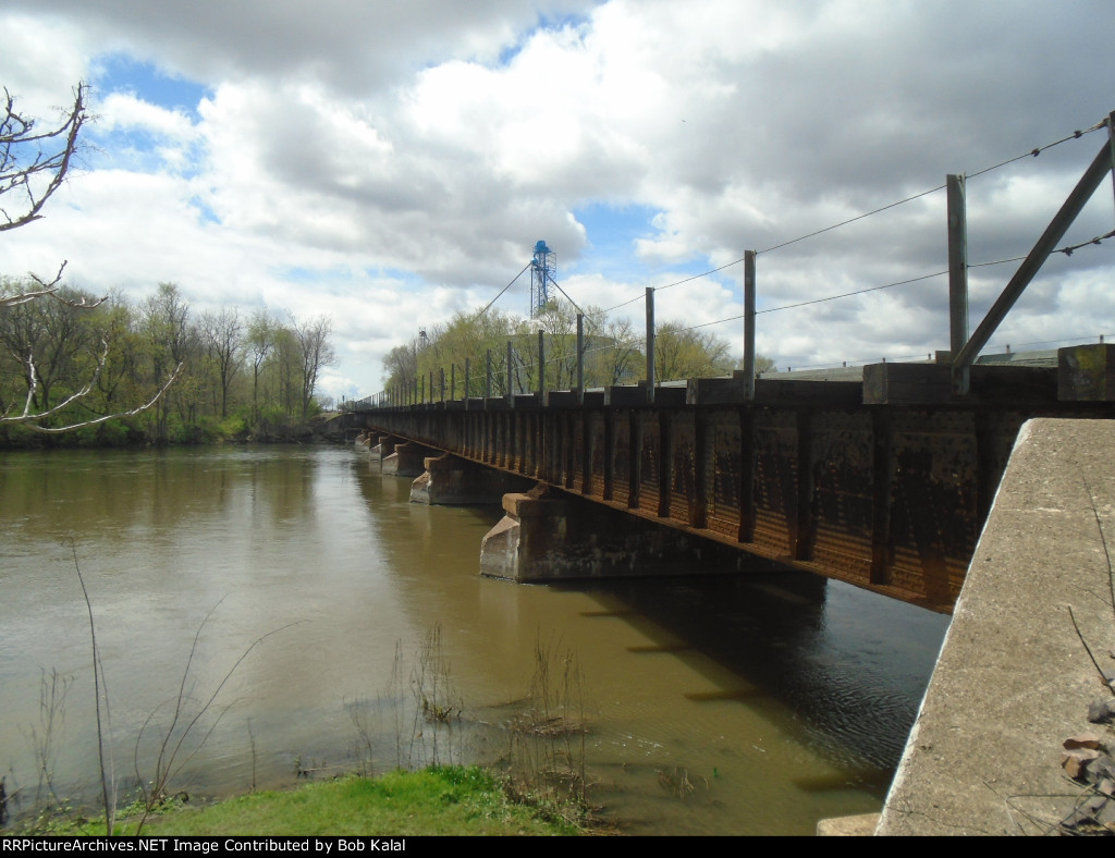 Momence Island South Trestle looking South
