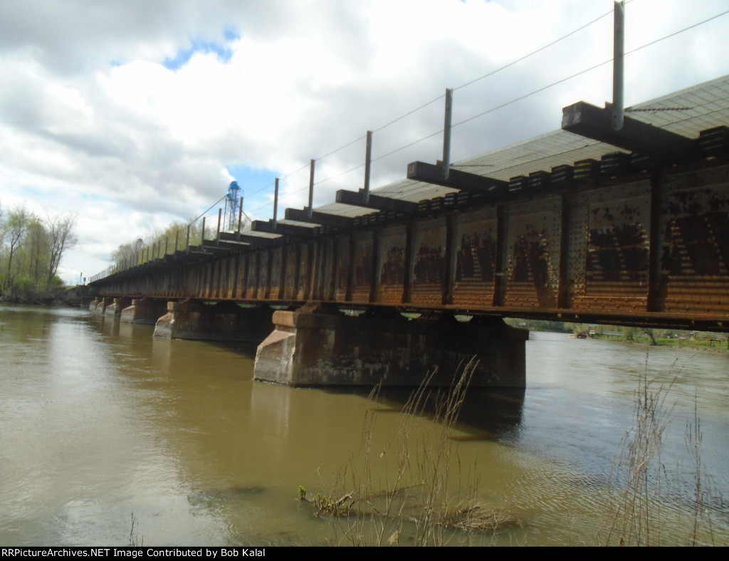 Momence Island South Trestle looking South