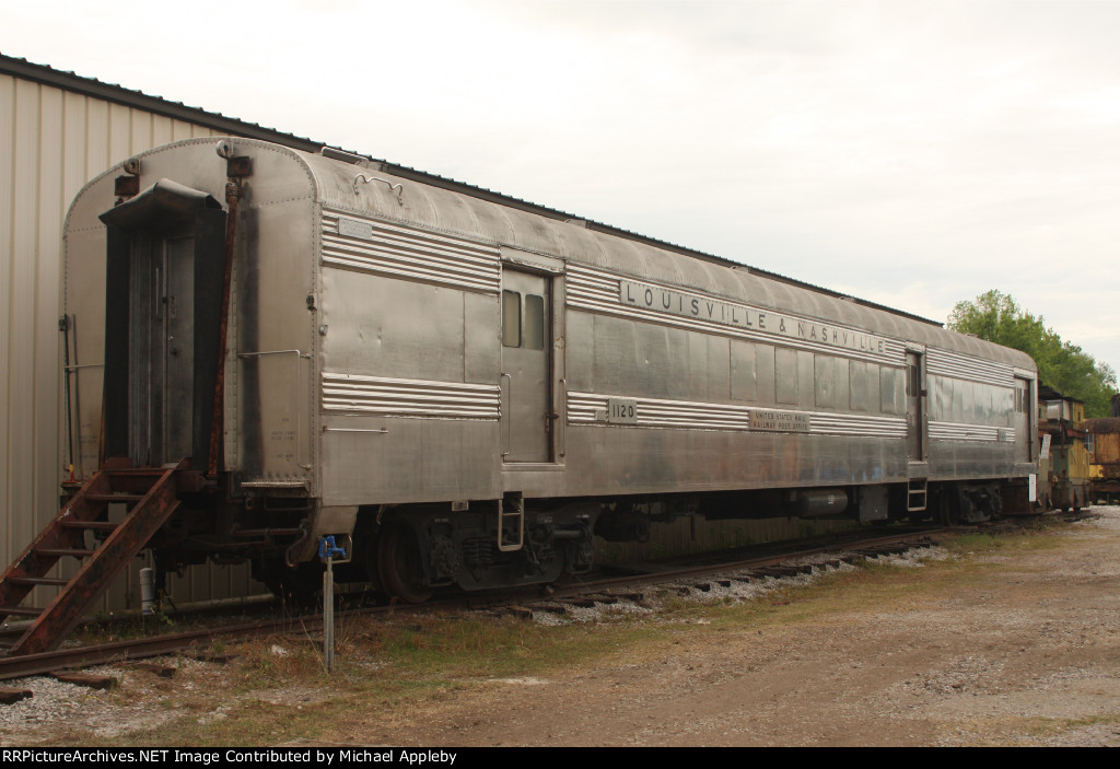 Another L&N baggage car.